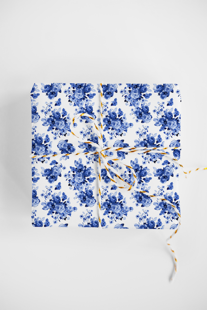 BLUE & WHITE GARDEN ROSES DESIGNER GIFT WRAP ROLL